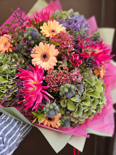 Kytice dle výběru floristy s hortenzií