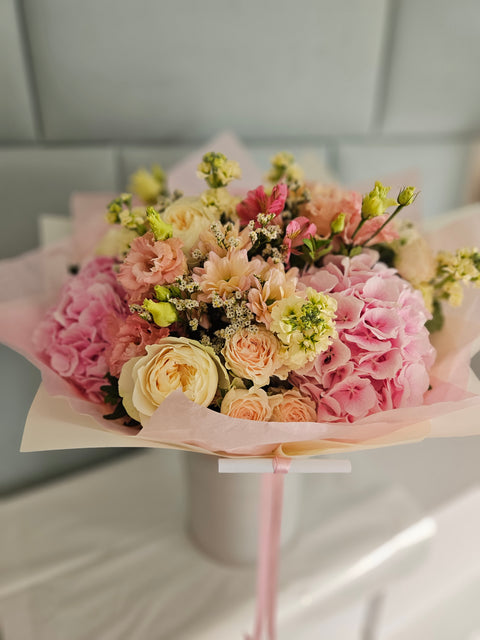 Hydrangea Sugar Candy Rose Bouquet