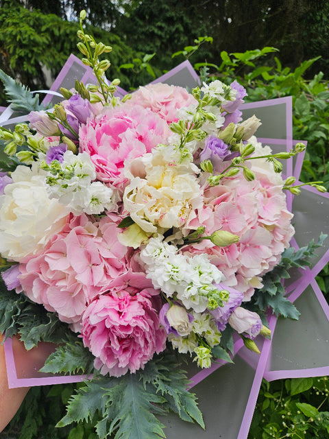 Hydrangea Sugar Candy Peony Bouquet
