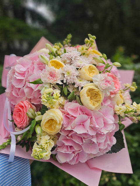 Hydrangea Sugar Candy Rose Bouquet