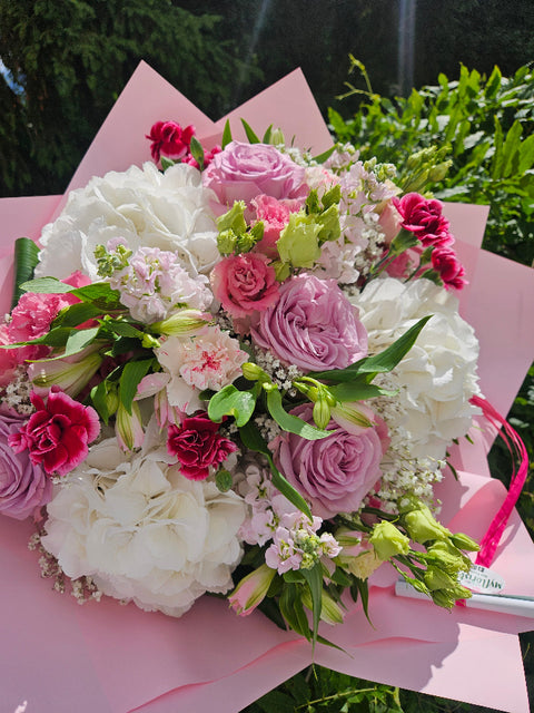Hydrangea Sugar Candy Rose Bouquet
