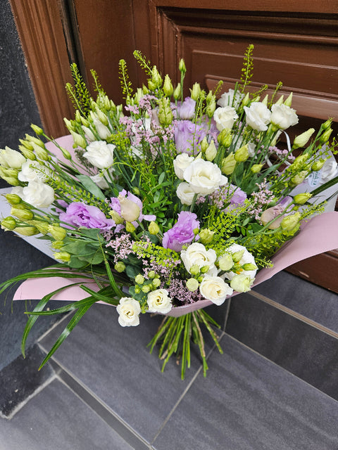 Purple_Eustoma_Bouquet