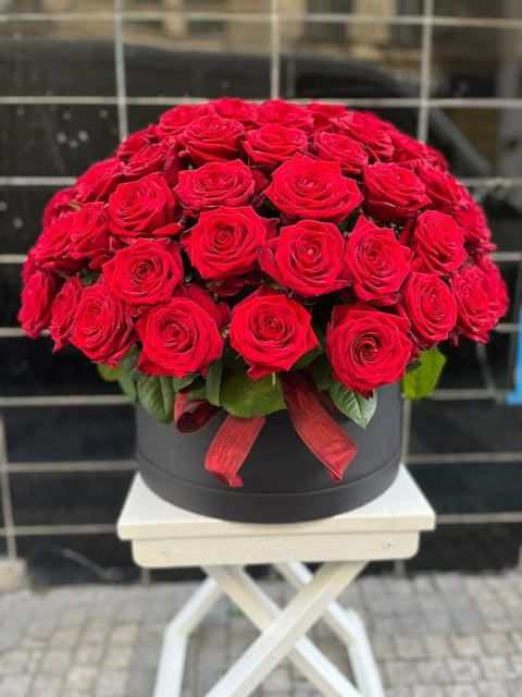 Red Rose Flowerbox
