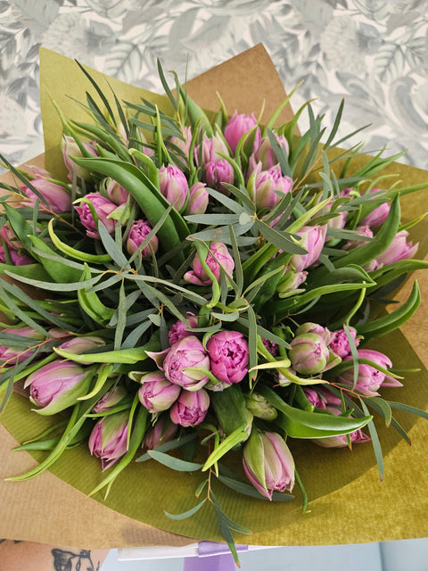 Mono kytice tulipánů