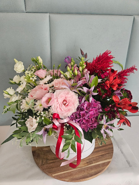 Art flowerbox růžový, červený a fialový stínovaný