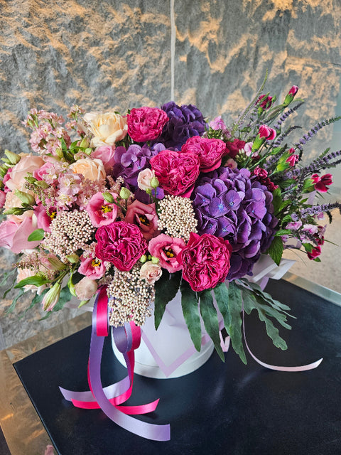 Art flowerbox růžový, červený a fialový stínovaný