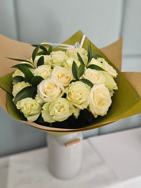 White Rose Boquet