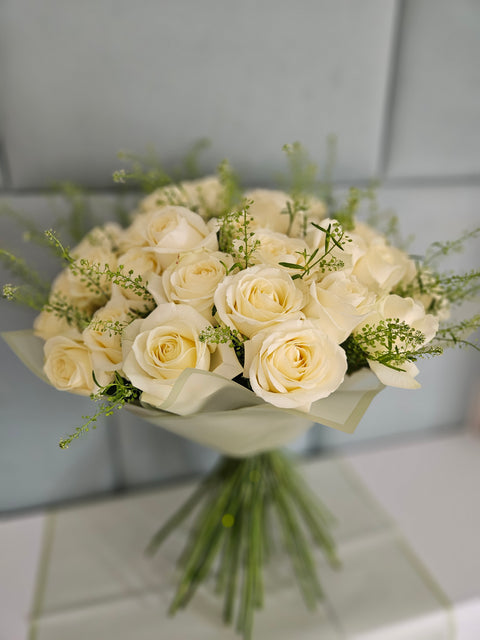 White Rose Boquet