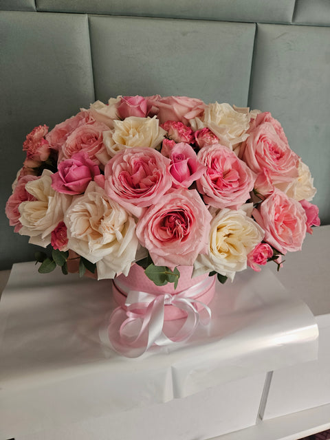 Flowerbox s růžemi